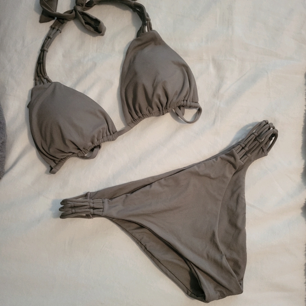 Raisins Taupe Bikini